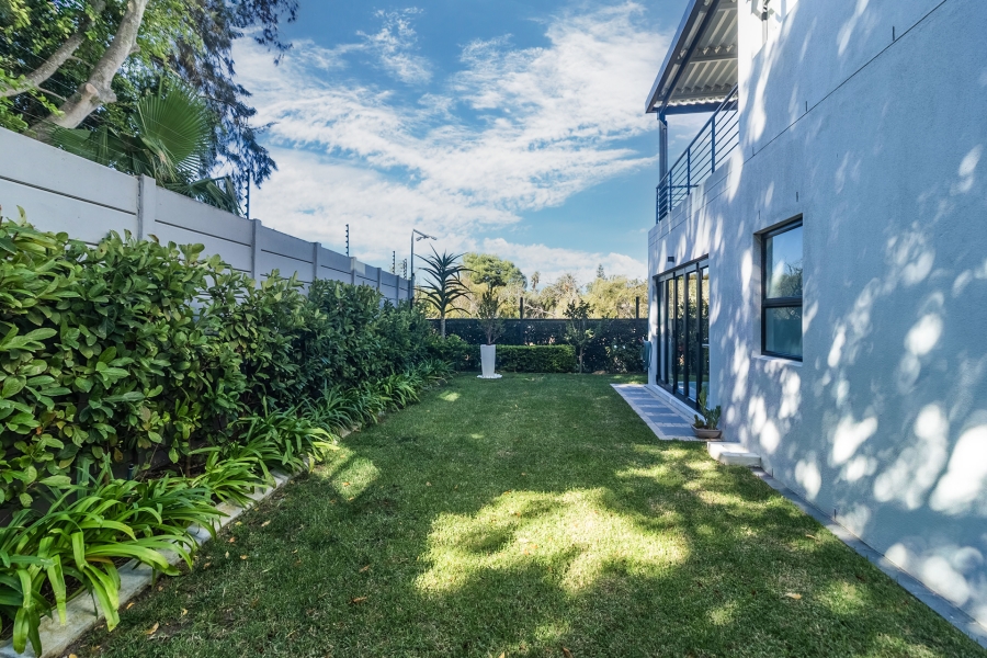 4 Bedroom Property for Sale in Tara Western Cape